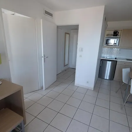 Palais Des Domes 718 Apartman *